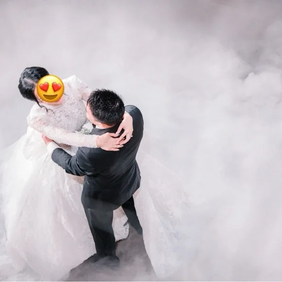 Custom order wedding dress - Picture 3 of 4